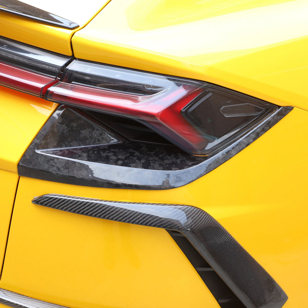Forged Carbon Fiber Rear Tail Light Lamp Cover Trim For Lamborghni URUS 2018-23